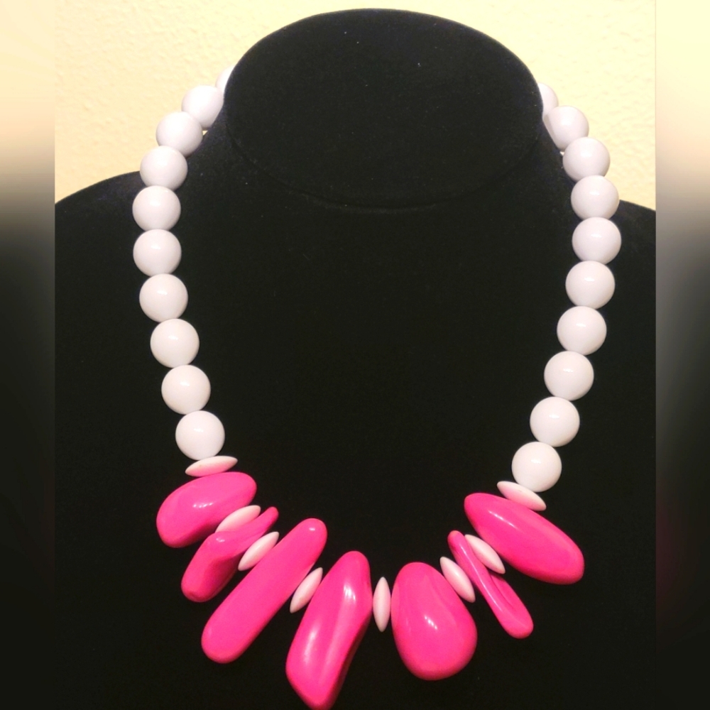 Pink and White Beaded Necklace
